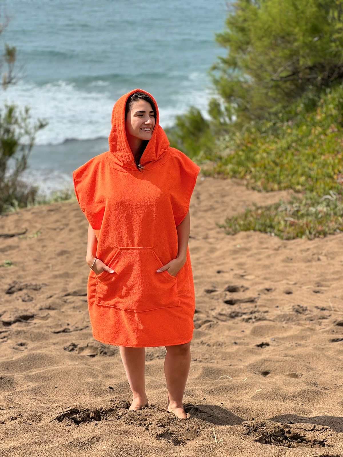 Poncho de playa naranja para después de nadar